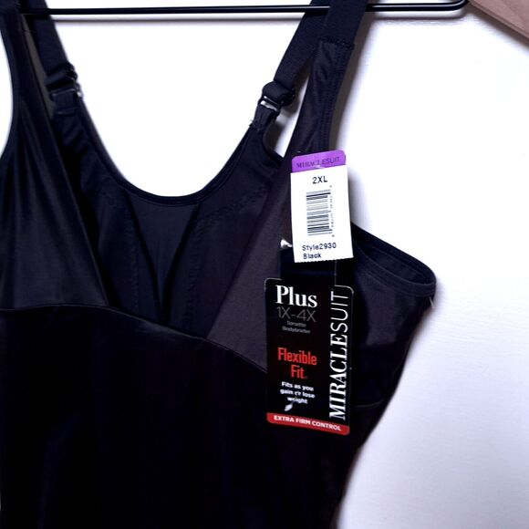 Miraclesuit Plus Size Flexible Fit Wear Your Own Bra Bodybriefer 2930 2XL Black - Picture 1 of 6
